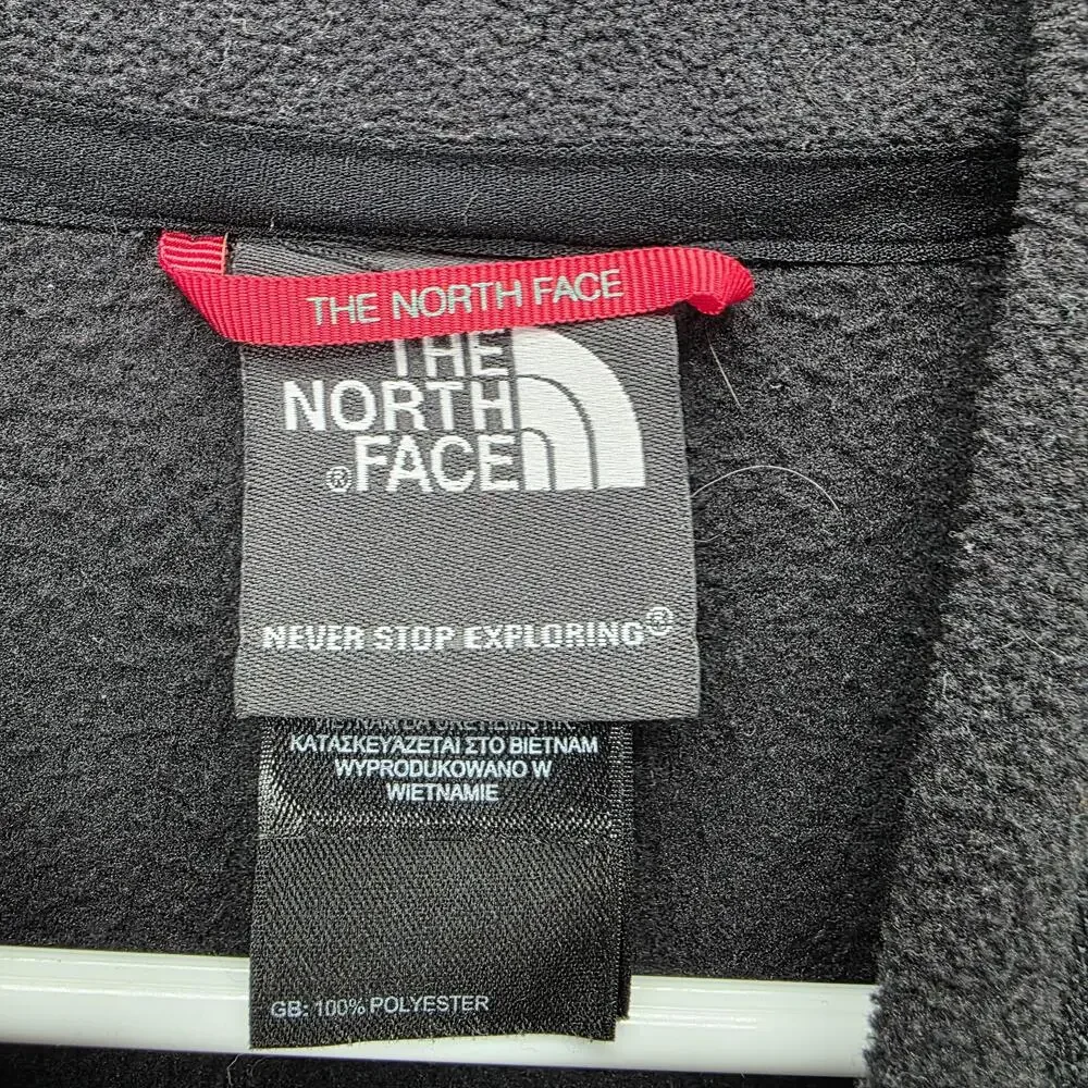 The North Face type jacket